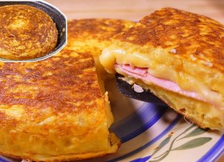 Potato Pie  Stuffed with Ham and Mozzarella (Pan Fried)