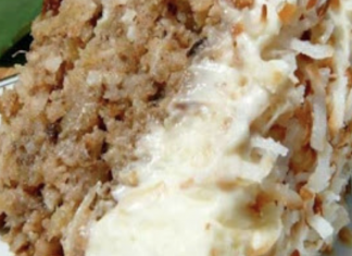 HAWAIIAN WEDDING CAKE WITH WHIPPED CREAM-CREAM CHEESE FROSTING