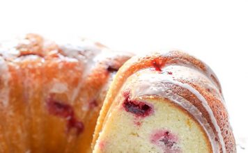 CRANBERRY ORANGE CAKE