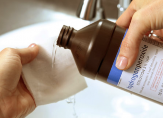 10 reasons to keep a bottle of hydrogen peroxide in your home