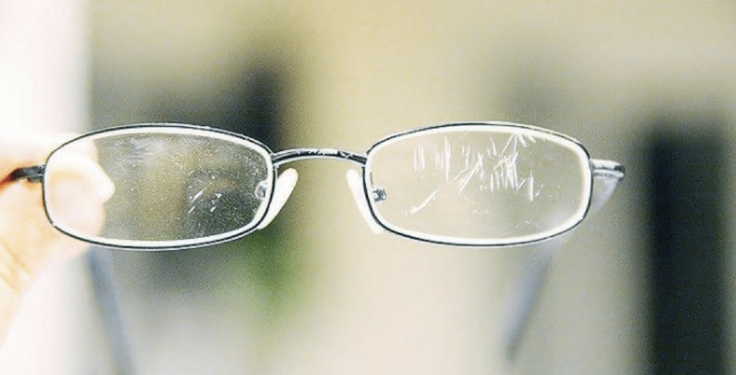 10 Easy Ways To Get Rid Of Scratches On Glasses | Grandma's Things