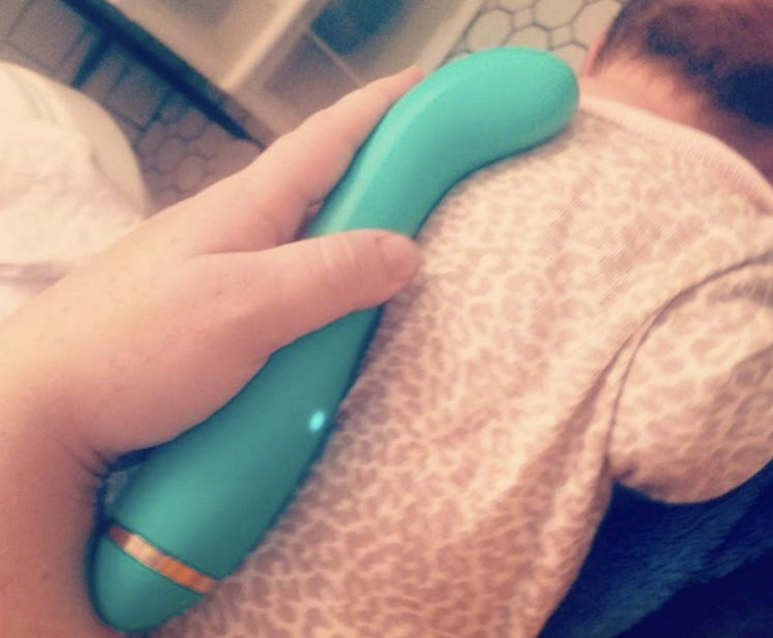 Mom Triggers Debate After Using Vibrator To Clear Baby’s Congestion - Health 2024 | PopcornTime