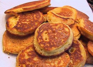 Southern Pan-Fried Cornbread Medallions