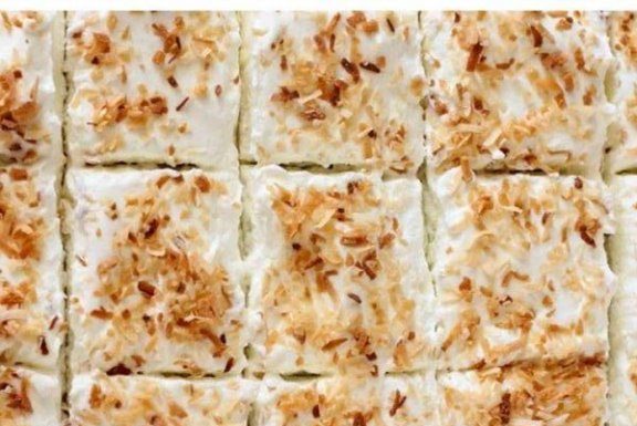 COCONUT CREAM PIE BARS