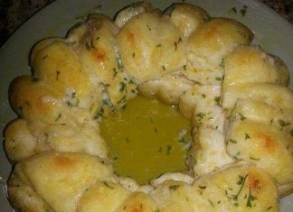 PULL-APART GARLIC BREAD