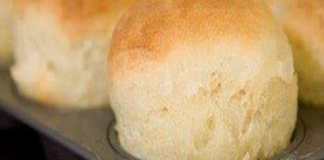 Momma’s Easy No Yeast Dinner Rolls