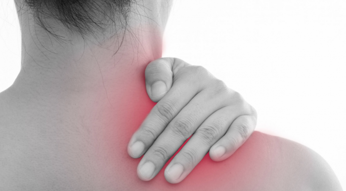 Here’s the proper way to stimulate your hand to relieve neck and shoulder pain