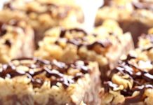 Heavenly No-Bake Chocolate Oat Bars