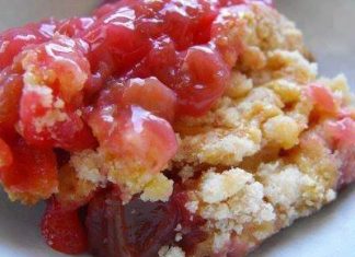 RHUBARB DUMP CAKE