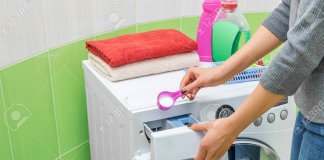 The proper way to make a laundry detergent at home