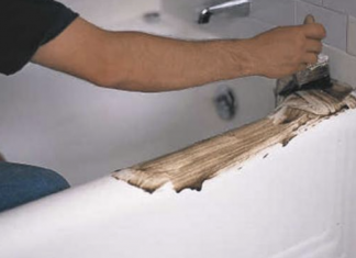 Clean your tub and shower easily using this method