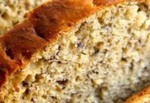 Banana Bread with honey and applesauce instead of sugar & oil. Delicious & Healthy