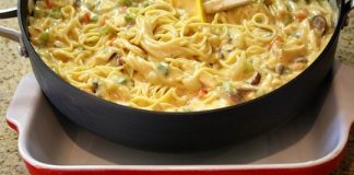CHICKEN SPAGHETTI CASSEROLE