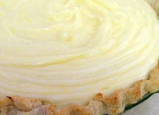 Cream cheese lemonade pie