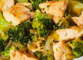 One-Skillet Chicken and Broccoli