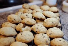 Banana Bread Chocolate Chip Cookies