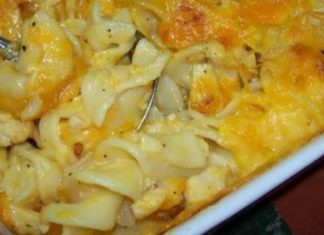 CHICKEN MACARONI CASSEROLE