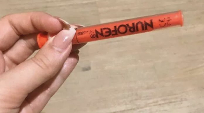 This mother found the perfect way to remove splinters