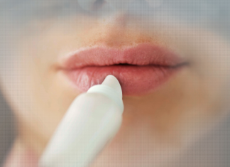 Use this lip balm to heal cold sores