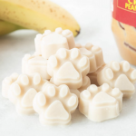 How to make frozen banana dog treats