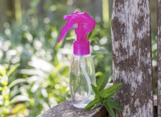 How to make your own peppermint cooling spray easily