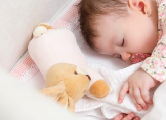 This is my magic trick to make my baby to sleep through the night