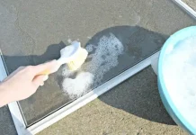 8 Efficient Tips to Clean Window Screens