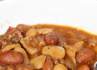 Crock Pot Loaded Baked Beans Recipe