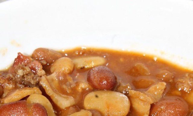 Crock Pot Loaded Baked Beans Recipe