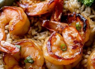 Quick & Healthy Dinner: 20 Minute Honey Garlic Shrimp