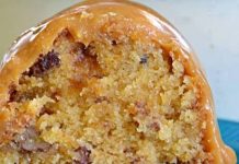 BROWN SUGAR CARAMEL POUND CAKE