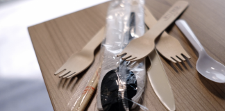 10 Uses for Plastic Spoons in the Classroom