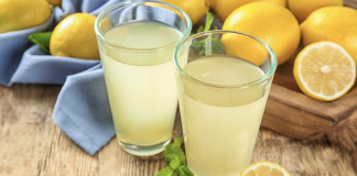 These 8 smoothies can help you flush excess waste from your colon