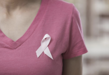 12 breast cancer symptoms you should keep an eye on