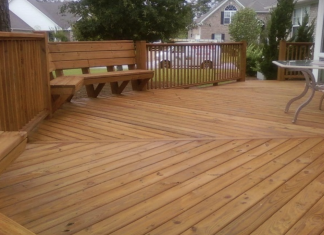 How To Renew The Look Of Your Deck Without Replacing