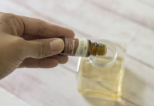 Moisturize your skin using this DIY foaming facial wash