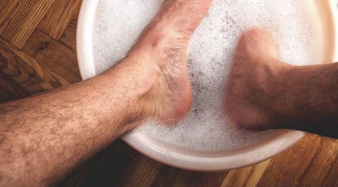 4 ingrown toenails causes and 5 treatments you can use to get rid of them