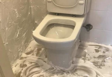 The proper way to get rid of the urine smell in the bathroom