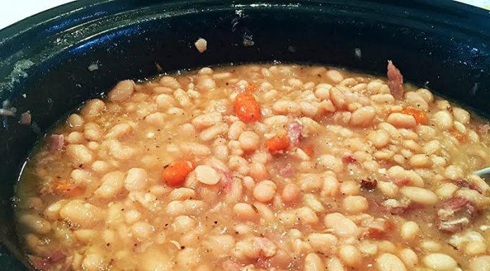 Savory Slow-cooked Northern Beans