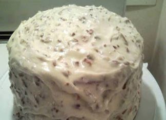 Missy’s Red Velvet Cake W/cream Cheese Frosting