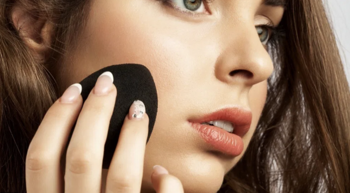 Avoid doing these 11 habits because they make you look older