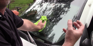 The proper way to clean your car’s windshield
