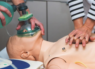 Use these 4 tips to save your baby from choking to death