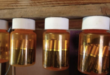 12 uses of old pill bottles you should know about