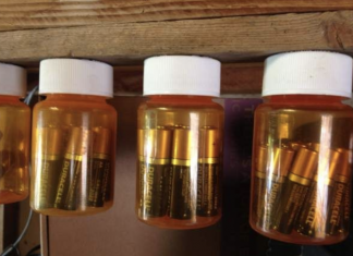 12 uses of old pill bottles you should know about