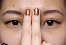 Use this easy finger method to clear your sinuses
