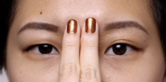 Use this easy finger method to clear your sinuses