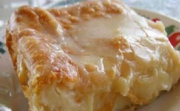 EASY BREAKFAST CHEESE DANISH