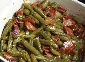 WHACK GREEN BEANS