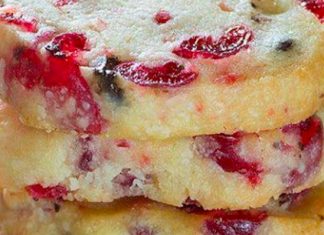 Christmas Maraschino Cherry Shortbread Cookies